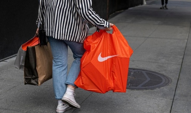 Nike bị tẩy chay sau tuyên bố là thương hiệu của Trung Quốc và đây là phản ứng từ netizen Việt! - Ảnh 1. Nike bị tẩy chay sau tuyên bố là thương hiệu của Trung Quốc và đây là phản ứng từ netizen Việt! - Ảnh 1.