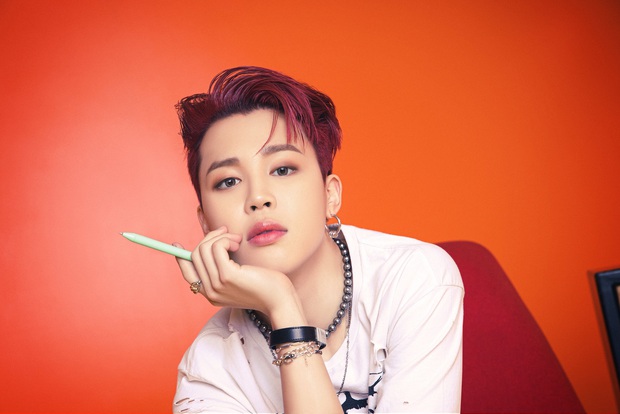 Bộ ảnh đầu tiên của BTS cho màn comeback mới: Style bốt lông không hiểu nổi, 1 thành viên visual lột xác gây sốc - Ảnh 6. Bộ ảnh đầu tiên của BTS cho màn comeback mới: Style bốt lông không hiểu nổi, 1 thành viên visual lột xác gây sốc - Ảnh 6.