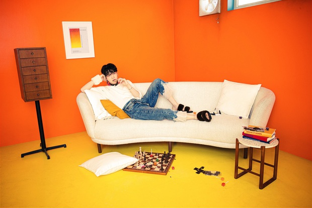 Bộ ảnh đầu tiên của BTS cho màn comeback mới: Style bốt lông không hiểu nổi, 1 thành viên visual lột xác gây sốc - Ảnh 11. Bộ ảnh đầu tiên của BTS cho màn comeback mới: Style bốt lông không hiểu nổi, 1 thành viên visual lột xác gây sốc - Ảnh 11.