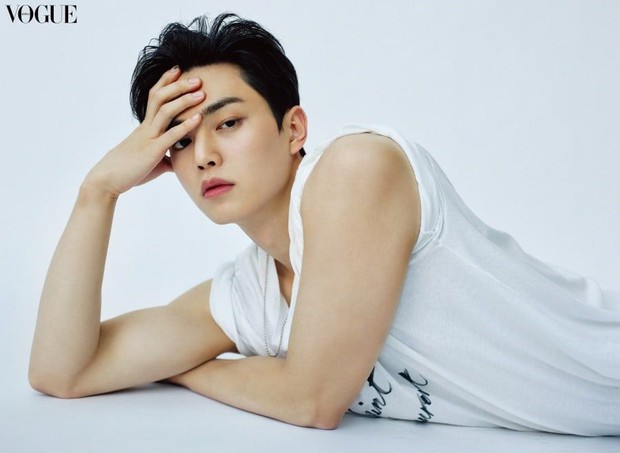 Song Kang - trai hư ngủ dạo Nevertheless: Mỹ nam dư sắc thiếu tài, khoái chí vì được khen giống Song Joong Ki - Ảnh 7.