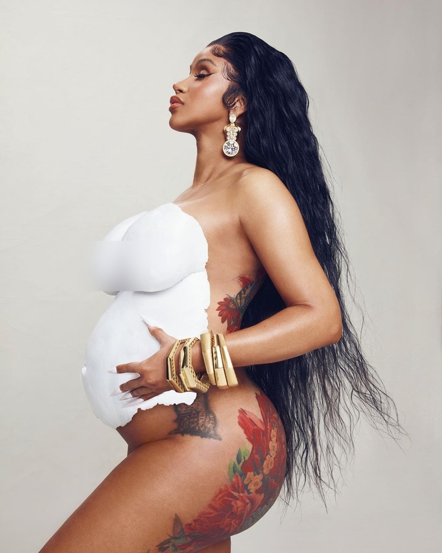 Hot: Cardi B releases 100% nude photo showing off her pregnant belly causing a global storm, second pregnancy for her cheating husband - Photo 2.