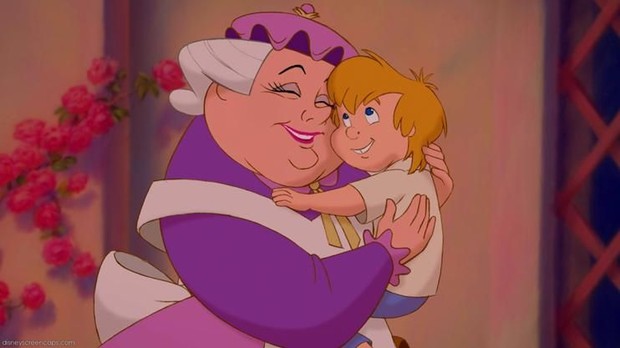 10 câu hỏi mãi mãi Disney không trả lời: Người Đẹp Và Quái Vật có lời nguyền bất công, Lọ Lem gặp phải đôi giày không xanh chín? - Ảnh 6.