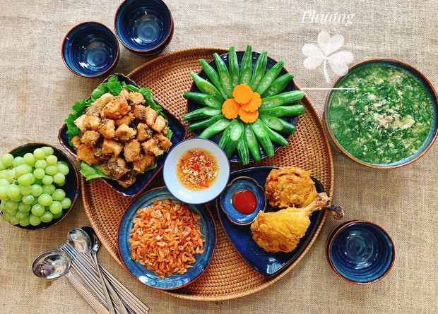 Học gấp 3 tips này để cơm nấu xong ảnh nhất định phải đẹp, ngon dở tính sau! - Ảnh 2.
