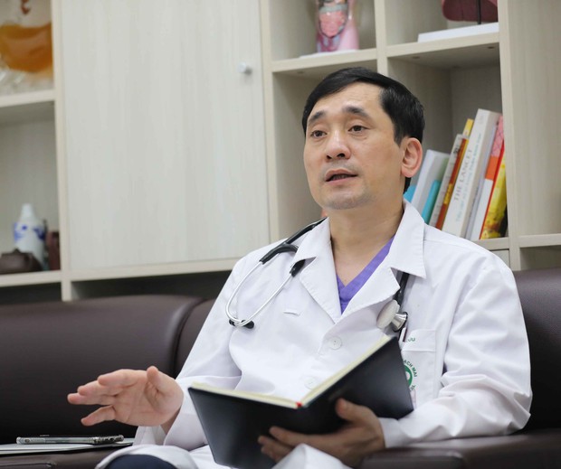 Bác sĩ Bạch Mai 4 lần vào tâm dịch: Đối mặt tới tận 4 lần, không gì làm chúng tôi hoang mang được nữa - Ảnh 1. Bác sĩ Bạch Mai 4 lần vào tâm dịch: Đối mặt tới tận 4 lần, không gì làm chúng tôi hoang mang được nữa - Ảnh 1.