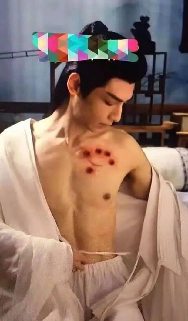 La Vân Hi lần đầu khoe body ở Hạo Y Hành sau 10 năm làm nghề, đập tan hoài nghi ốm trơ xương đáng báo động? - Ảnh 2. La Vân Hi lần đầu khoe body ở Hạo Y Hành sau 10 năm làm nghề, đập tan hoài nghi ốm trơ xương đáng báo động? - Ảnh 2.
