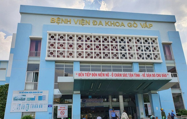 BV quận Gò Vấp tạm ngưng hoạt động khám bệnh ngoại trú vì có ca dương tính SARS-CoV-2 từng đến khám - Ảnh 1. BV quận Gò Vấp tạm ngưng hoạt động khám bệnh ngoại trú vì có ca dương tính SARS-CoV-2 từng đến khám - Ảnh 1.
