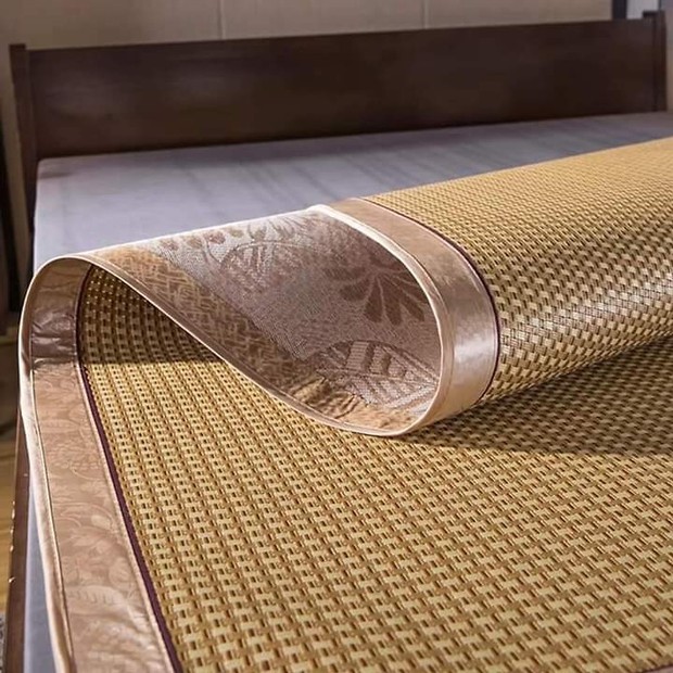 Dùng chiếu điều hòa bao lâu nay nhưng cực nhiều người không biết cần làm điều này thì nằm mới mát - Ảnh 9. Dùng chiếu điều hòa bao lâu nay nhưng cực nhiều người không biết cần làm điều này thì nằm mới mát - Ảnh 9.