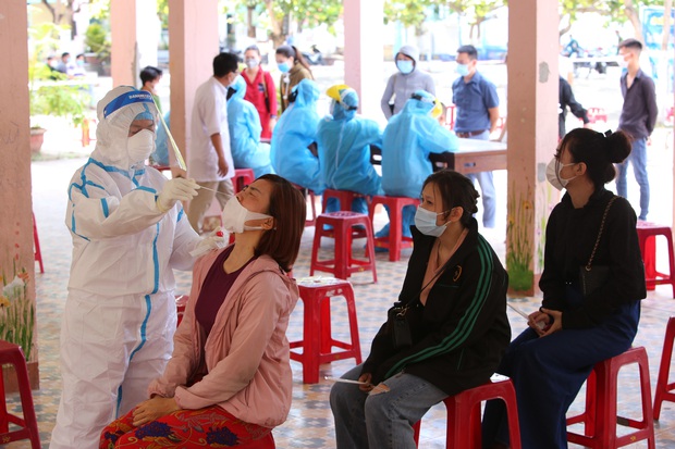 Đà Nẵng cách ly tập trung 21 ngày người về từ TP.HCM, người cách ly tự trả phí - Ảnh 1. Đà Nẵng cách ly tập trung 21 ngày người về từ TP.HCM, người cách ly tự trả phí - Ảnh 1.