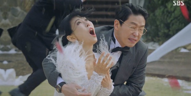 4 thánh meme khét tiếng màn ảnh Hàn: Nhìn ác nữ Seo Jin mà tưởng Penthouse là phim hài đấy! - Ảnh 2.