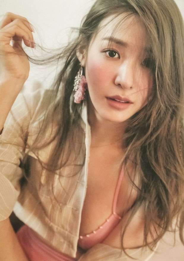 Tiffany (SNSD) sang chảnh bức người, bốc lửa như này thì chuẩn tiểu thư tài phiệt sánh vai với Song Joong Ki rồi! - Ảnh 10. Tiffany (SNSD) sang chảnh bức người, bốc lửa như này thì chuẩn tiểu thư tài phiệt sánh vai với Song Joong Ki rồi! - Ảnh 10.