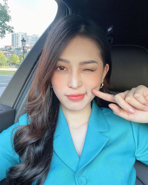 Á hậu Phương Nga thanh lý toàn váy xinh chỉ từ 100k, tiền thu được sẽ ủng hộ Quỹ Vaccine Covid-19 - Ảnh 1.