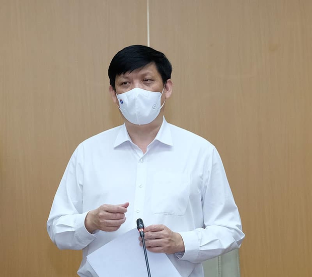 Vingroup trao tặng Bộ Y tế 30 máy xét nghiệm Covid-19 qua hơi thở và 2 triệu mẫu test, tổng trị giá hơn 460 tỷ đồng - Ảnh 2.