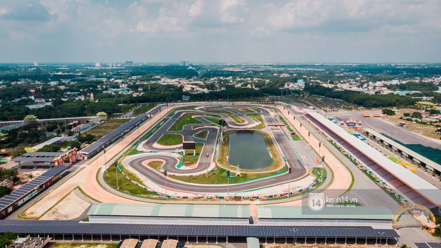 Bà Phương Hằng đã nói gì với đại gia Dũng lò vôi mà ông gật đầu cái rụp, chi luôn 100 triệu đô xây luôn Trường đua Đại Nam? - Ảnh 1.