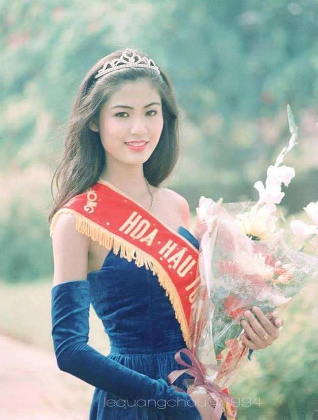 Nhan sắc trẻ trung xinh đẹp của Nguyễn Thu Thuỷ ở tuổi 45 khiến ai nấy đều xuýt xoa, đẳng cấp Hoa hậu Việt Nam có khác! - Ảnh 1. Nhan sắc trẻ trung xinh đẹp của Nguyễn Thu Thuỷ ở tuổi 45 khiến ai nấy đều xuýt xoa, đẳng cấp Hoa hậu Việt Nam có khác! - Ảnh 1.