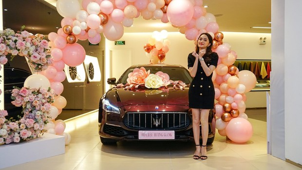Hành trình lăn bánh của siêu xe 8 tỷ Matt Liu tặng Hương Giang, thị phi cỡ nào mà ai cũng nói bán là đúng? - Ảnh 4. Hành trình lăn bánh của siêu xe 8 tỷ Matt Liu tặng Hương Giang, thị phi cỡ nào mà ai cũng nói bán là đúng? - Ảnh 4.
