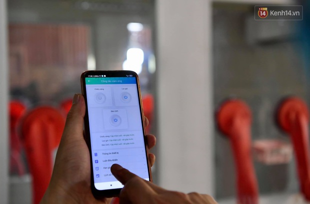 Ảnh: Sau hơn 100 giờ thai nghén, buồng lấy mẫu xét nghiệm chống nóng, giảm nguy cơ lây chéo đã được chuyển tới tâm dịch Bắc Giang - Ảnh 10.