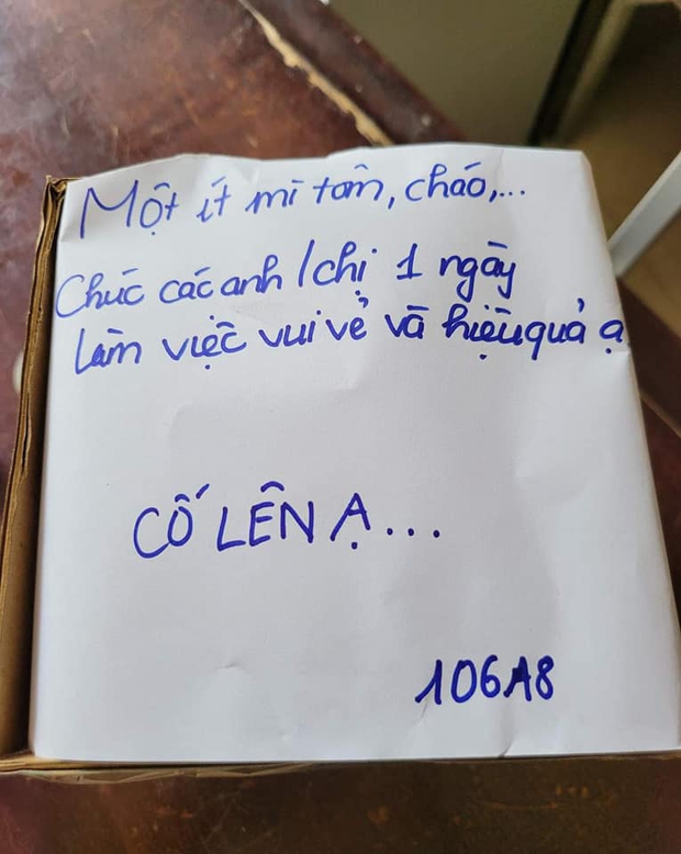 Góc cute xỉu: Sinh viên Ký túc ĐHQG ghi vài lời ấm lòng trước khi rời đi nhường chỗ cho người đến cách ly - Ảnh 3.