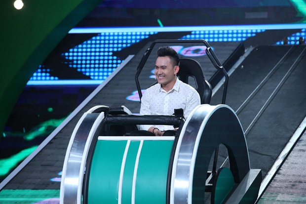 Con trai NS Hoài Linh từng được Trường Giang ưu ái ra mặt khi chơi Nhanh Như Chớp - Ảnh 1. Con trai NS Hoài Linh từng được Trường Giang ưu ái ra mặt khi chơi Nhanh Như Chớp - Ảnh 1.