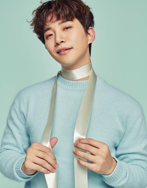 8 idol lọt top 200 gương mặt đại diện điện ảnh Hàn Quốc: Cỡ D.O thì dân chuyên nghiệp cũng phải dè chừng! - Ảnh 7. 8 idol lọt top 200 gương mặt đại diện điện ảnh Hàn Quốc: Cỡ D.O thì dân chuyên nghiệp cũng phải dè chừng! - Ảnh 7.