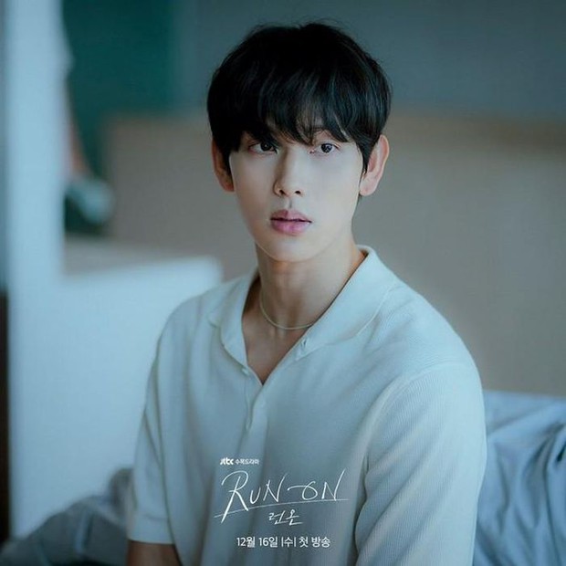 8 idol lọt top 200 gương mặt đại diện điện ảnh Hàn Quốc: Cỡ D.O thì dân chuyên nghiệp cũng phải dè chừng! - Ảnh 11. 8 idol lọt top 200 gương mặt đại diện điện ảnh Hàn Quốc: Cỡ D.O thì dân chuyên nghiệp cũng phải dè chừng! - Ảnh 11.