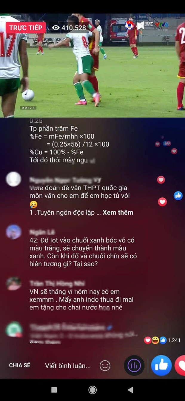 Sức nóng quá lớn của đội tuyển Việt Nam nhưng xem livestream toàn bình luận lạ, đọc mà tức quá à! - Ảnh 2.