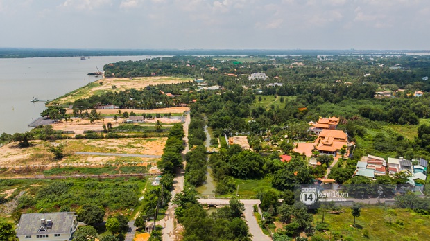 Về thăm Đền thờ Tổ nghiệp của NS Hoài Linh sau loạt lùm xùm từ thiện: Camera bố trí dày đặc, hàng xóm kể không bao giờ thấy mặt - Ảnh 3.