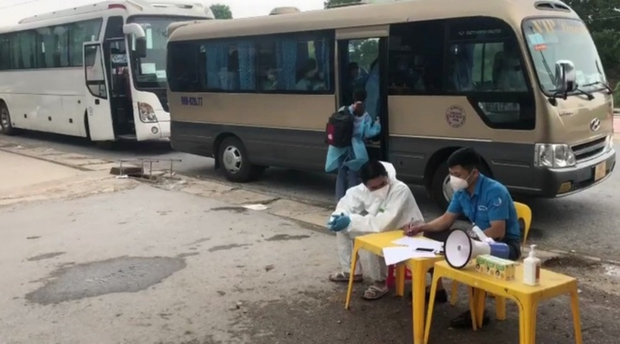 Bắc Giang hạ quyết tâm sau 21/6 không còn F0, chuẩn bị khử khuẩn tâm dịch Núi Hiểu - Ảnh 3. Bắc Giang hạ quyết tâm sau 21/6 không còn F0, chuẩn bị khử khuẩn tâm dịch Núi Hiểu - Ảnh 3.