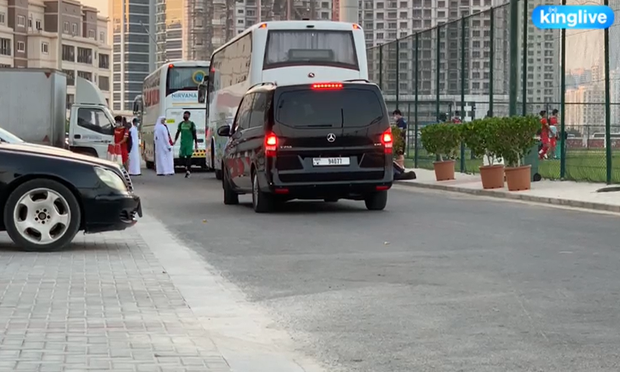 Trực tiếp từ UAE buổi tập đầu tiên của tuyển Việt Nam sau trận gặp Indonesia: Nín thở hướng về Tuấn Anh, Văn Toàn - Ảnh 2. Trực tiếp từ UAE buổi tập đầu tiên của tuyển Việt Nam sau trận gặp Indonesia: Nín thở hướng về Tuấn Anh, Văn Toàn - Ảnh 2.