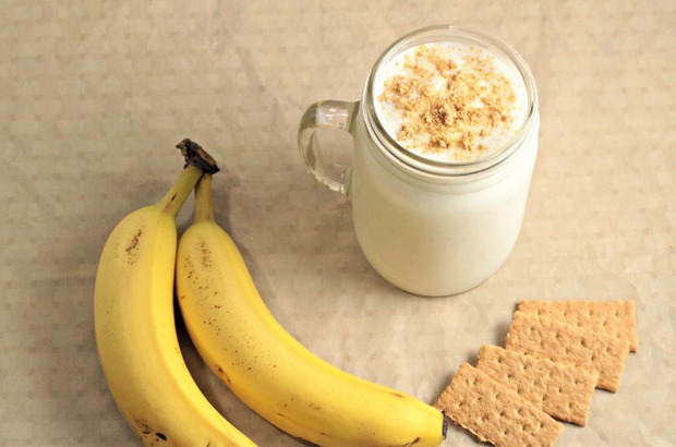 banana-cream-pie-weight-loss-smoothie-9276-680-16232356086011294964906.jpg