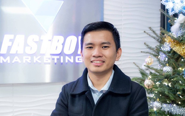 Triệu phú đô la người Việt bất ngờ lên mạng cầu cứu, gọi tên cả Hiếu PC để xin hỗ trợ - Ảnh 1. Triệu phú đô la người Việt bất ngờ lên mạng cầu cứu, gọi tên cả Hiếu PC để xin hỗ trợ - Ảnh 1.