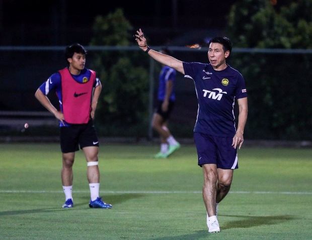 HLV ăn mày quá khứ trước ngày gặp Việt Nam, báo Malaysia hùa theo giật title khiêu khích: Hổ Mã Lai từng ăn thịt rồng - Ảnh 1.