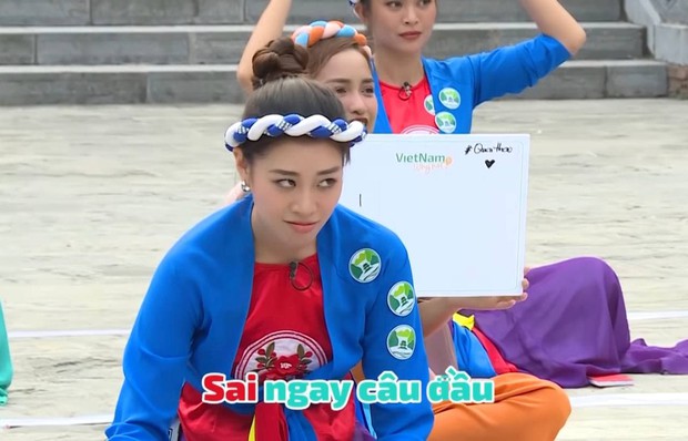 Loạt sao Việt sai kiến thức Địa lý: Phương Mỹ Chi không biết Ấn Độ thuộc châu nào, Mâu Thủy nhầm Lai Châu ở miền Trung - Ảnh 4.