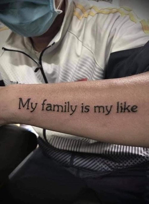Mê tattoo nhưng không biết tiếng Anh, thanh niên nhận về hình xăm có dòng chữ đọc xong chả biết giấu mặt vào đâu - Ảnh 1.