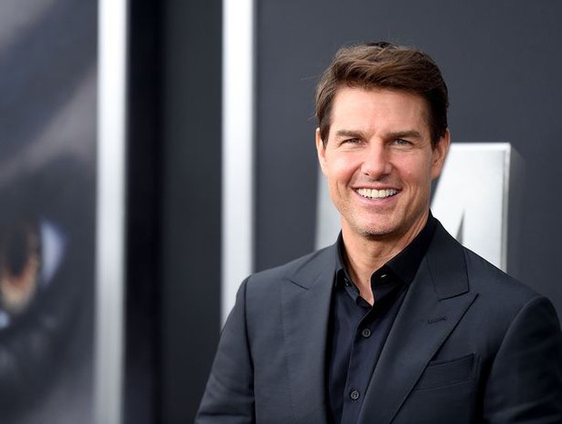 Dàn sao thế giới rạo rực hướng về Chung kết Euro: Nhà Beckham sục sôi, Tom Cruise tặng cả quà khủng, nữ ca sĩ gây sốc vì cởi sạch - Ảnh 5.