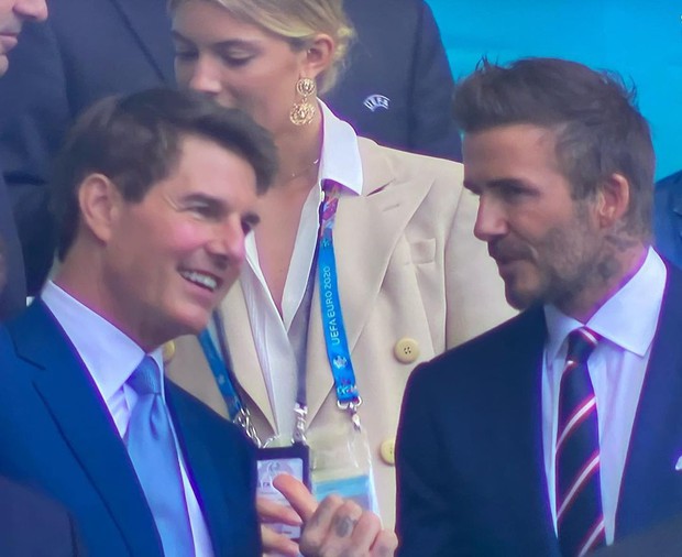 Dàn sao đổ bộ Chung kết Euro 2020: David Beckham và Tom Cruise lướt 6s mà gây bão, Kate Moss và loạt nghệ sĩ dẫn cả gia đình đến xem - Ảnh 5.