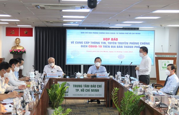 TP.HCM tính đến phương án mạnh hơn nữa, siết chặt phong tỏa sau khi kết thúc 15 ngày giãn cách - Ảnh 1. TP.HCM tính đến phương án mạnh hơn nữa, siết chặt phong tỏa sau khi kết thúc 15 ngày giãn cách - Ảnh 1.