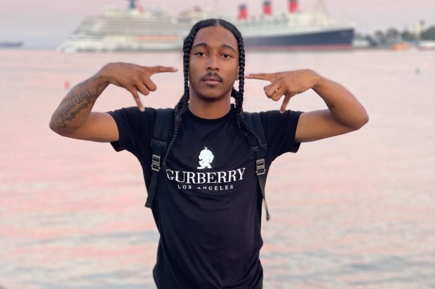 Rapper Mỹ bị bắn tử vong khi đang livestream trên Instagram, khoảnh khắc lìa đời quá đột ngột khiến fan lặng người và bất bình tột độ - Ảnh 4. Rapper Mỹ bị bắn tử vong khi đang livestream trên Instagram, khoảnh khắc lìa đời quá đột ngột khiến fan lặng người và bất bình tột độ - Ảnh 4.