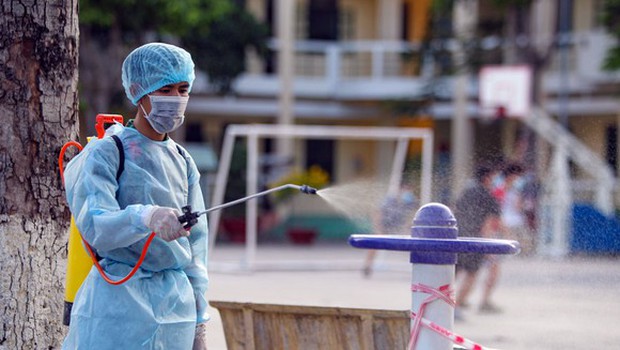 Hà Nội siết chặt cửa ngõ, người dân muốn đi các tỉnh thành khác cần làm gì? - Ảnh 2.