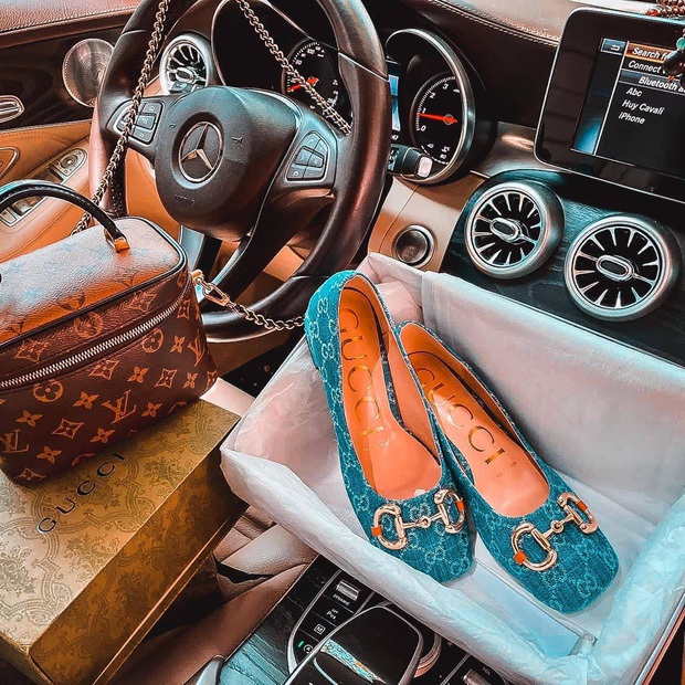 Bóc giá hàng hiệu hội hot girl tài chính: Chanel, Gucci có thể không thấy trên web chính hãng chứ mấy trăm nghìn trên mạng thì đầy - Ảnh 9. Bóc giá hàng hiệu hội hot girl tài chính: Chanel, Gucci có thể không thấy trên web chính hãng chứ mấy trăm nghìn trên mạng thì đầy - Ảnh 9.