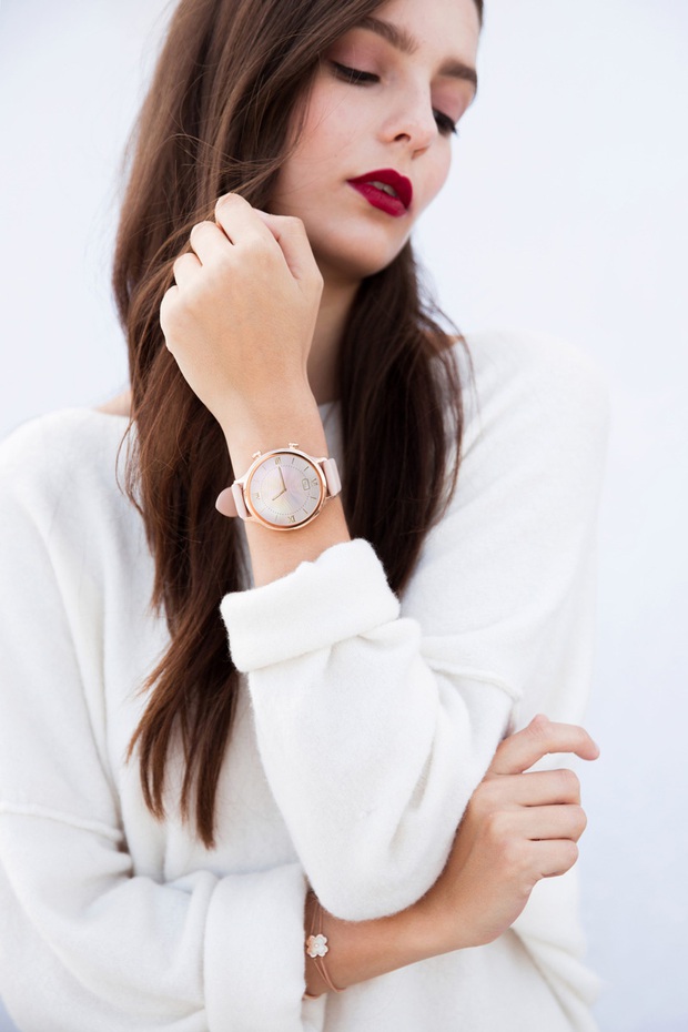 Từ 2,8 triệu, đây là loạt smartwatch sang - xinh - xịn dành riêng cho các nàng bánh bèo năng động - Ảnh 5.