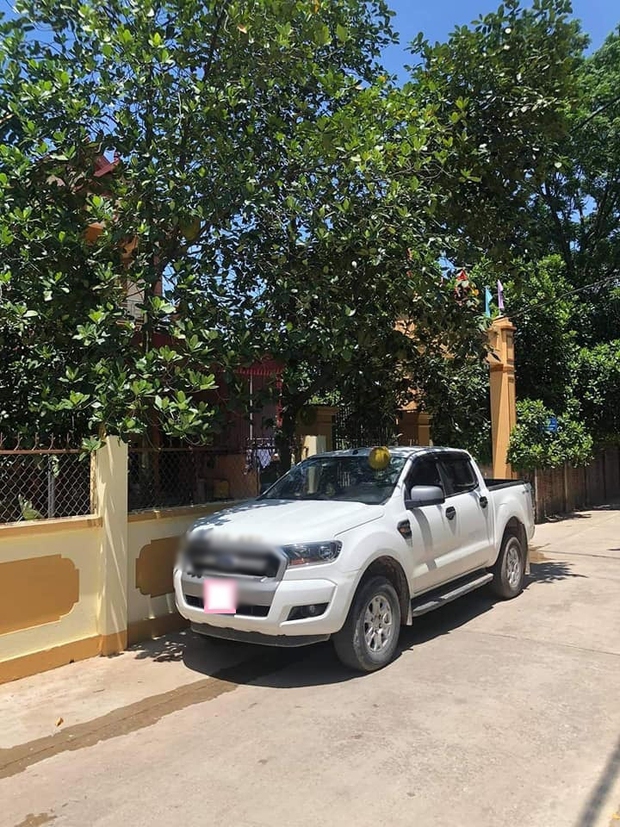 Quả mít đắt nhất Việt Nam hôm qua: Rụng 1 phát bay ngay chục triệu, khổ chủ khóc ròng còn dân mạng lại nghi ngờ 1 điều - Ảnh 2. Quả mít đắt nhất Việt Nam hôm qua: Rụng 1 phát bay ngay chục triệu, khổ chủ khóc ròng còn dân mạng lại nghi ngờ 1 điều - Ảnh 2.