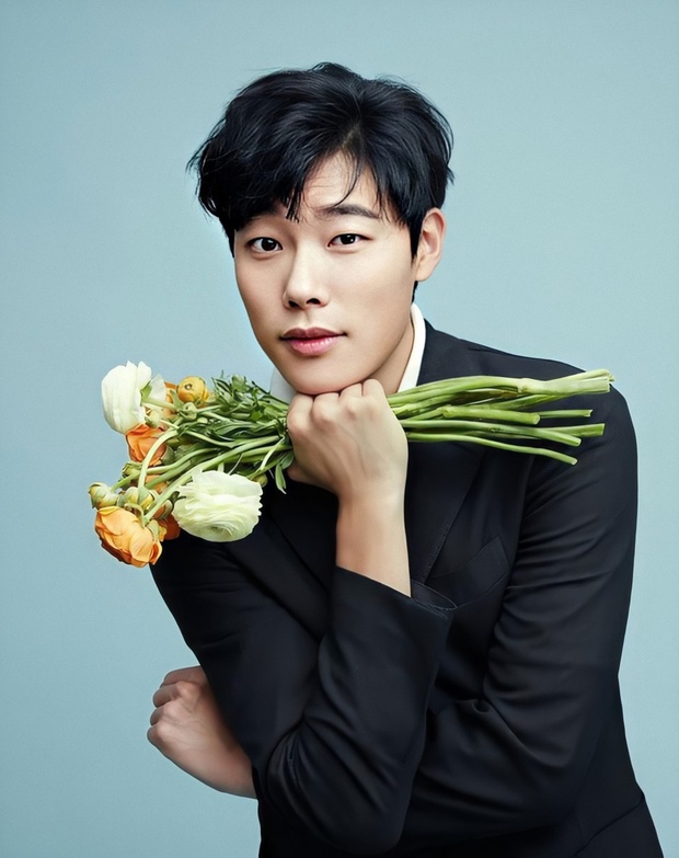 Cuối cùng đã có câu trả lời cho nghi vấn Ryu Jun Yeol ghen lồng lộn vì Hyeri tình tứ quá đà với tài tử cực phẩm Jang Ki Yong - Ảnh 3. Cuối cùng đã có câu trả lời cho nghi vấn Ryu Jun Yeol ghen lồng lộn vì Hyeri tình tứ quá đà với tài tử cực phẩm Jang Ki Yong - Ảnh 3.