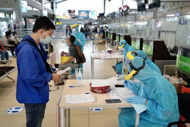 Dừng, khai thác tối thiểu các đường bay đến các tỉnh thành phía Nam - Ảnh 1. Dừng, khai thác tối thiểu các đường bay đến các tỉnh thành phía Nam - Ảnh 1.