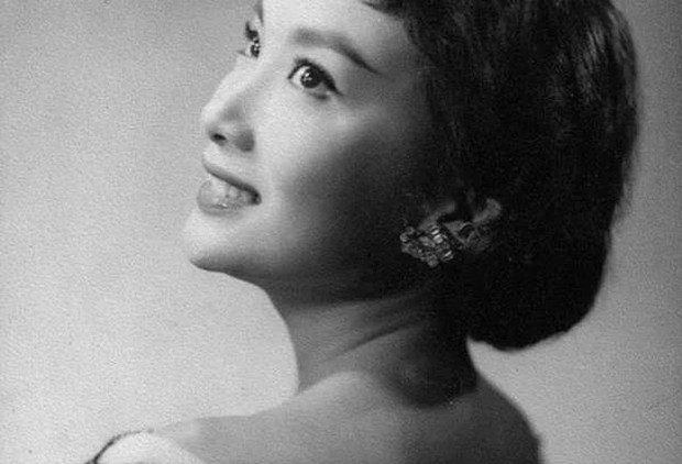 Nguyên mẫu Tiểu Long Nữ ngoài đời thật - nàng thơ của Kim Dung với nhan sắc rung động lòng người và mối tình đơn phương mãi tiếc nuối - Ảnh 7.