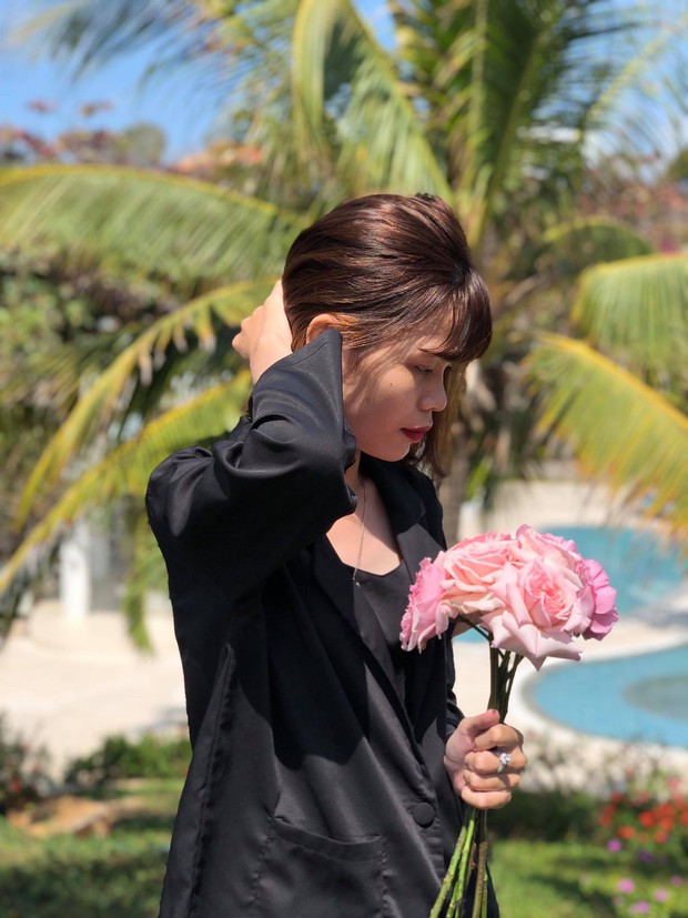Team chỉ chờ hết dịch để ra ngay hàng gội đầu: Tóc bết, stress. Không được massage, stress. Tôi cần tiêu tiền!!! - Ảnh 3.