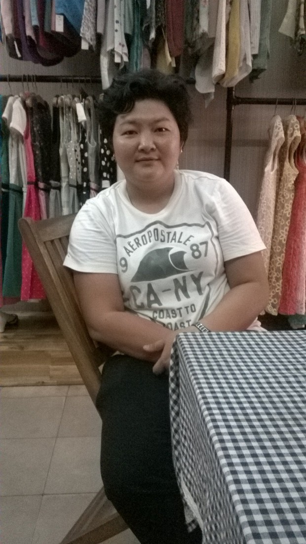 Gặp cô gái mồ côi bị người đàn ông U40 yêu cầu trinh tiết khi tìm vợ: Anh ta đã có vài mối tình, tôi không chê thì thôi chứ! - Ảnh 3. Gặp cô gái mồ côi bị người đàn ông U40 yêu cầu trinh tiết khi tìm vợ: Anh ta đã có vài mối tình, tôi không chê thì thôi chứ! - Ảnh 3.