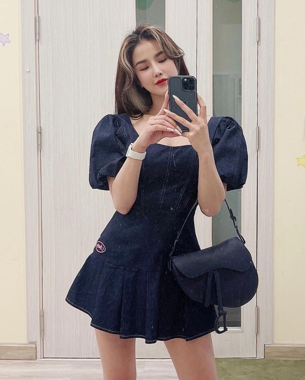Đồ local brand sao Việt vừa diện: Crop top của Linh Ka chỉ 240k, nội y sexy của Mẫn Tiên đang sale chị em “múc” liền - Ảnh 7.