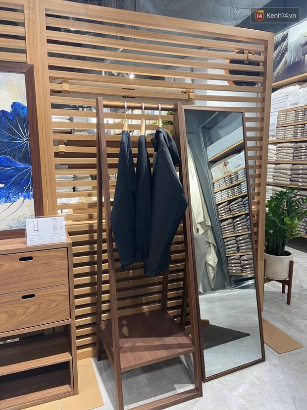 Soi đồ gia dụng tại store MUJI Hà Nội trước ngày khai trương: Nhìn gì cũng mê nhưng thắt lòng vì một số thứ đắt hơn tưởng tượng - Ảnh 9.