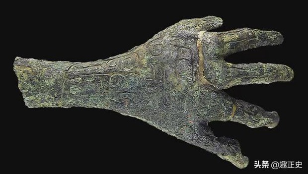 Giải mã bàn tay kỳ quái trong mộ cổ 3.000 năm tuổi: Khai quật hàng chục nghìn ngôi mộ khác cũng không có cái thứ 2! - Ảnh 4.