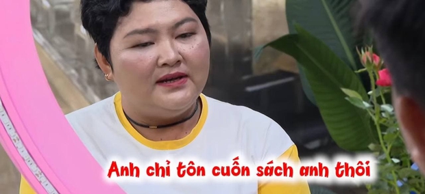 Không chỉ đòi bạn gái trinh tiết, người đàn ông U40 còn gây tranh cãi bởi hành động thiếu tinh tế với nữ chính! - Ảnh 4. Không chỉ đòi bạn gái trinh tiết, người đàn ông U40 còn gây tranh cãi bởi hành động thiếu tinh tế với nữ chính! - Ảnh 4.